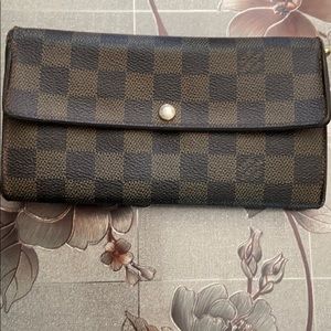 Authentic Louis Vuitton Purse